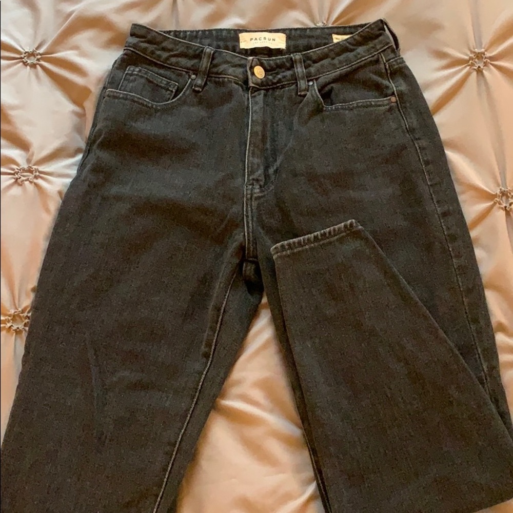 PacSun Boyfriend Jeans (Size 28)